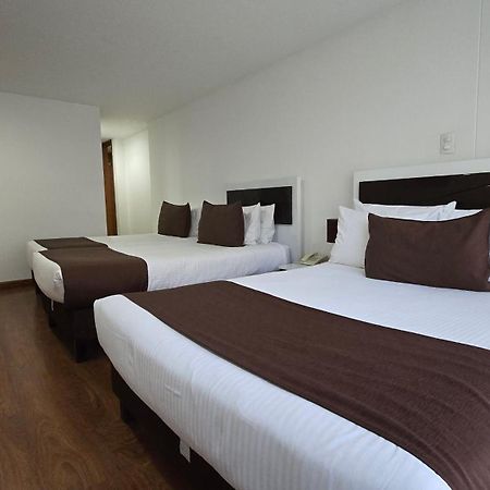 Hotel Castellana 100 Bogotá Extérieur photo